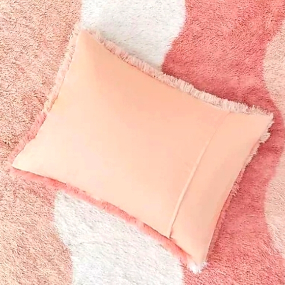 GORGEOUS☆INTELLIGENT DESIGN Twin(XL) Rachel Ombre Shaggy Blush Comforter Bed Set - Picture 6 of 8